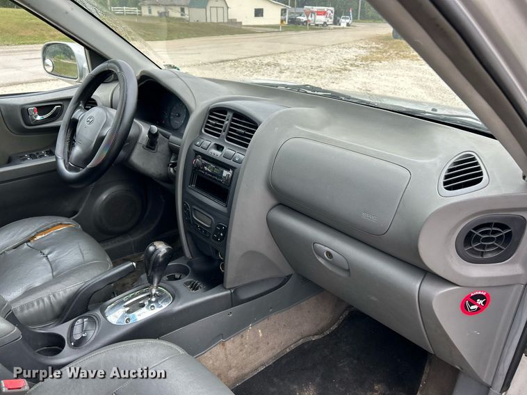 image for item EK3334 2003 Hyundai  Santa Fe SUV