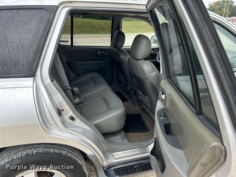 image for item EK3334 2003 Hyundai  Santa Fe SUV