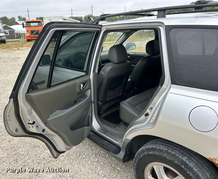 image for item EK3334 2003 Hyundai  Santa Fe SUV