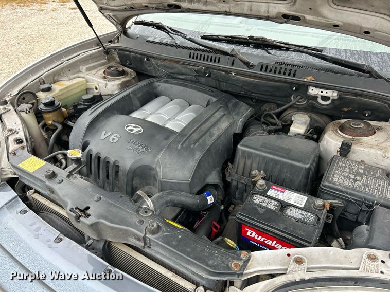 image for item EK3334 2003 Hyundai  Santa Fe SUV