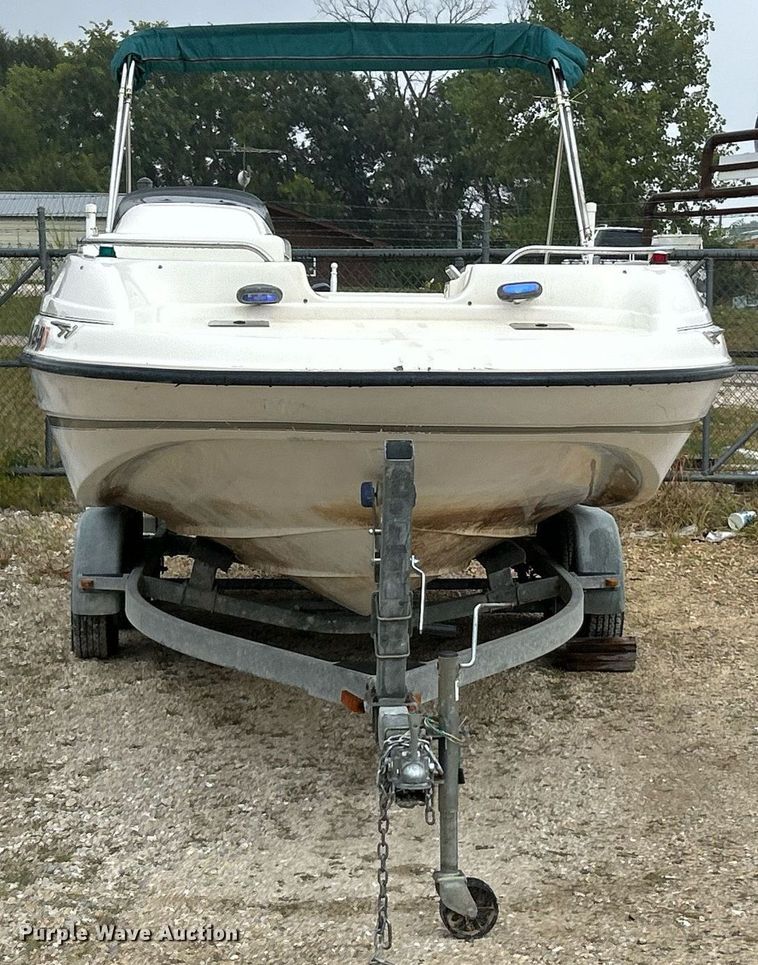 image for item EK3343 1999 Bayliner  Rendezvous boat