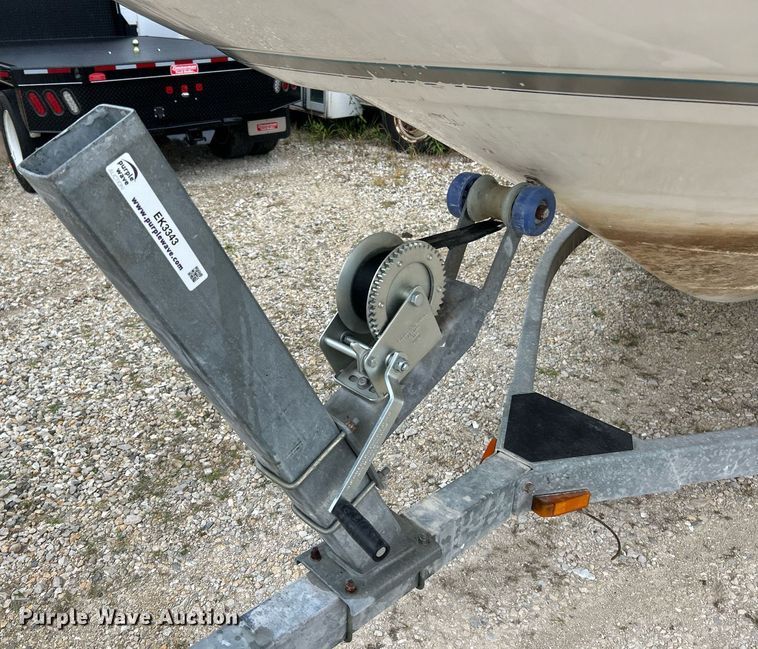 image for item EK3343 1999 Bayliner  Rendezvous boat