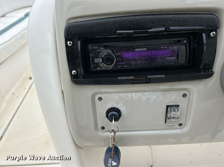 image for item EK3343 1999 Bayliner  Rendezvous boat