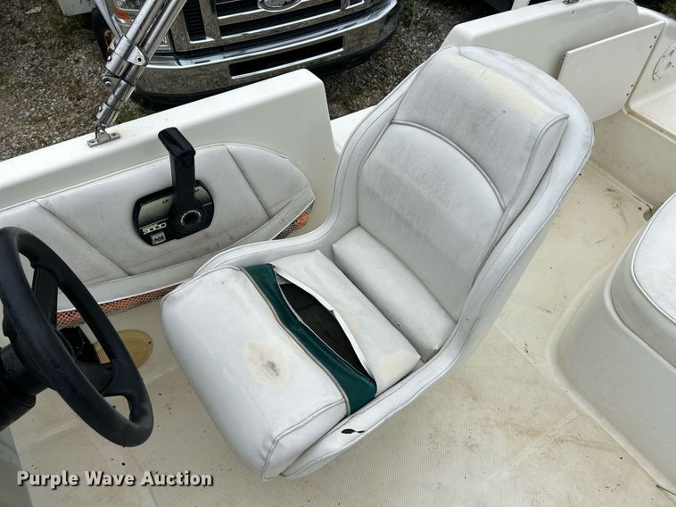 image for item EK3343 1999 Bayliner  Rendezvous boat