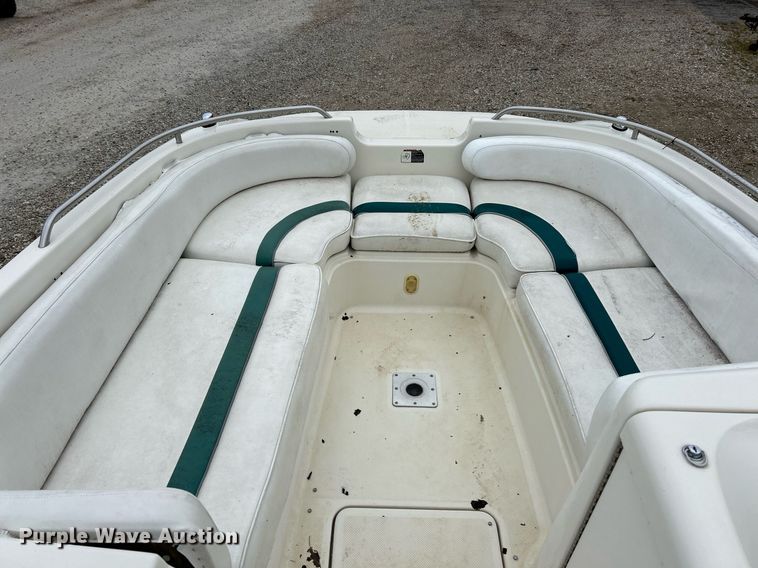 image for item EK3343 1999 Bayliner  Rendezvous boat