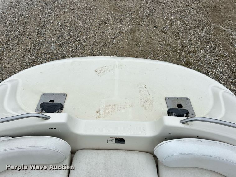 image for item EK3343 1999 Bayliner  Rendezvous boat