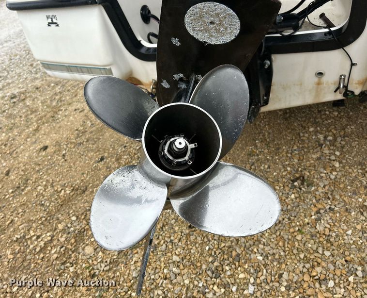 image for item EK3343 1999 Bayliner  Rendezvous boat