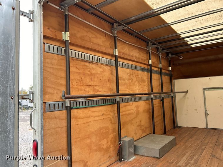 image for item EK3347 2014 Ford E350 Super Duty box van