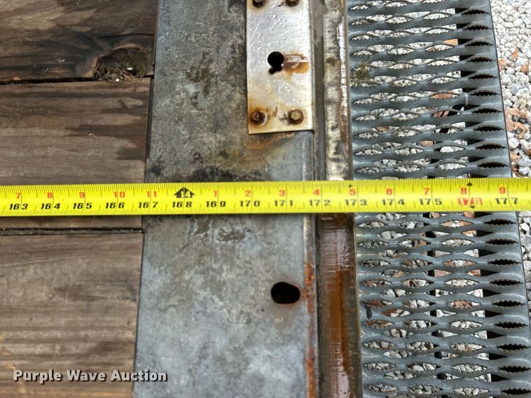 image for item EK3347 2014 Ford E350 Super Duty box van