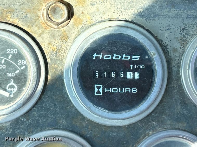 image for item EK3373 Clark forklift