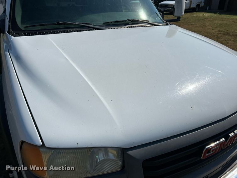 image for item EK3382 2006 GMC Sierra 3500 Ext. Cab utility bed pickup truck