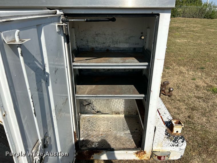 image for item EK3382 2006 GMC Sierra 3500 Ext. Cab utility bed pickup truck