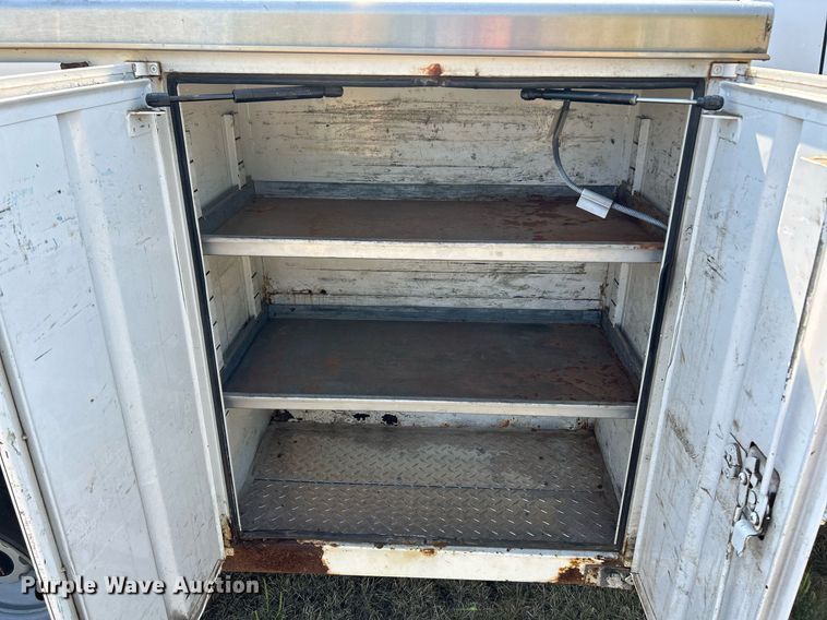 image for item EK3382 2006 GMC Sierra 3500 Ext. Cab utility bed pickup truck