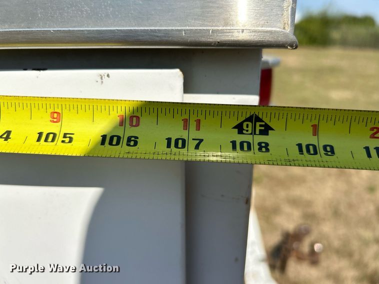 image for item EK3382 2006 GMC Sierra 3500 Ext. Cab utility bed pickup truck