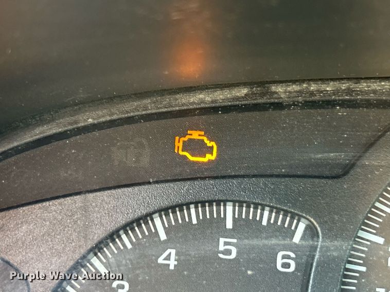 image for item EK3382 2006 GMC Sierra 3500 Ext. Cab utility bed pickup truck