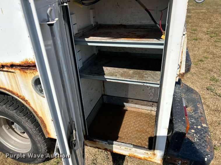 image for item EK3383 2006 GMC Sierra 3500 Ext. Cab utility bed pickup truck