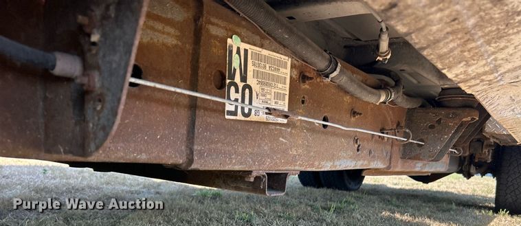 image for item EK3383 2006 GMC Sierra 3500 Ext. Cab utility bed pickup truck