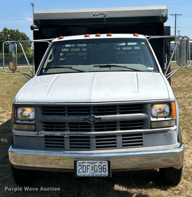 image for item EK3384 2000 Chevrolet  C3500HD dump bed pickup truck