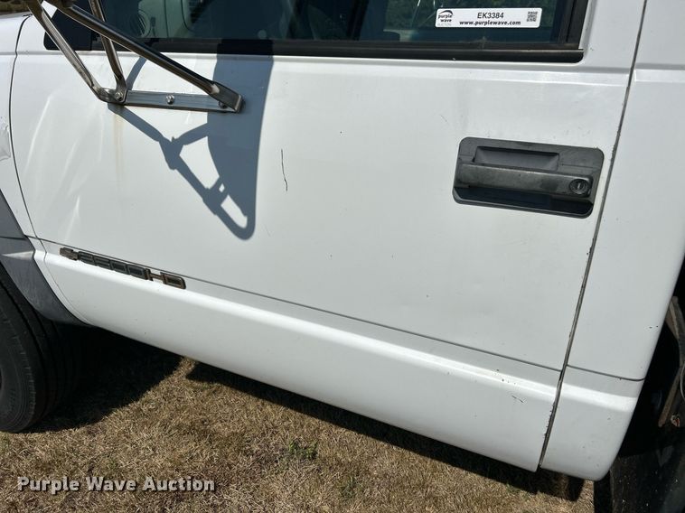 image for item EK3384 2000 Chevrolet  C3500HD dump bed pickup truck