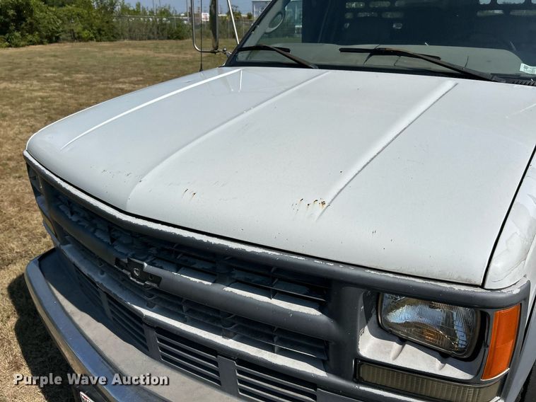 image for item EK3384 2000 Chevrolet  C3500HD dump bed pickup truck