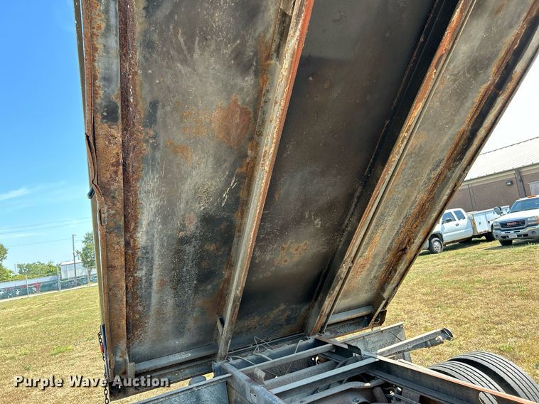 image for item EK3384 2000 Chevrolet  C3500HD dump bed pickup truck