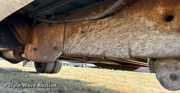 image for item EK3384 2000 Chevrolet  C3500HD dump bed pickup truck