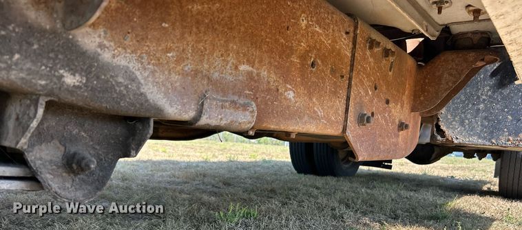 image for item EK3384 2000 Chevrolet  C3500HD dump bed pickup truck