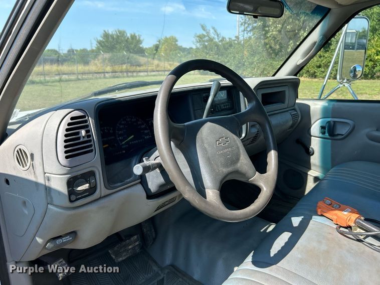 image for item EK3384 2000 Chevrolet  C3500HD dump bed pickup truck