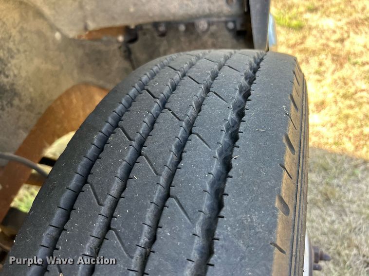 image for item EK3384 2000 Chevrolet  C3500HD dump bed pickup truck