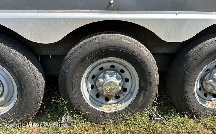 image for item EK3385 2018 Pace CV8528REA enclosed cargo trailer