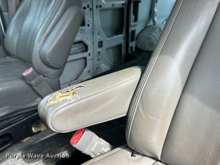 image for item EK4604 2013 Chevrolet Express 2500 van