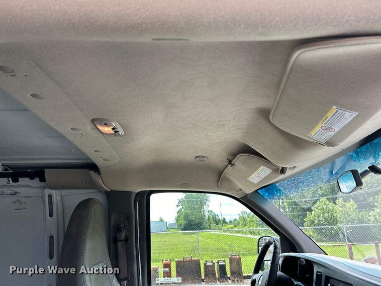 image for item EK4604 2013 Chevrolet Express 2500 van