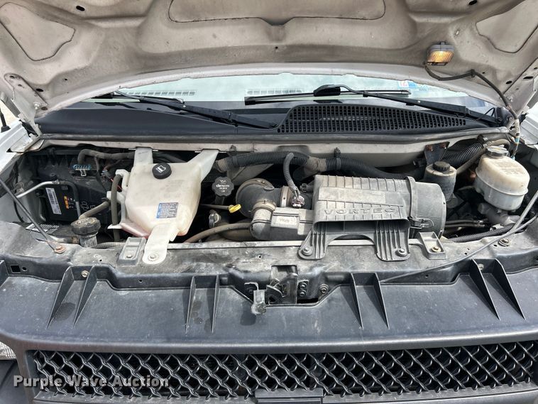 image for item EK4604 2013 Chevrolet Express 2500 van