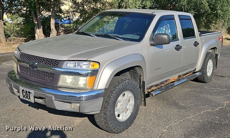 image for item EL5492 2004 Chevrolet Colorado Z71 Crew Cab pickup truck