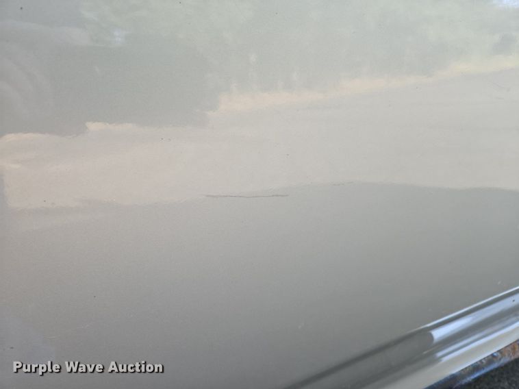 image for item EL5492 2004 Chevrolet Colorado Z71 Crew Cab pickup truck