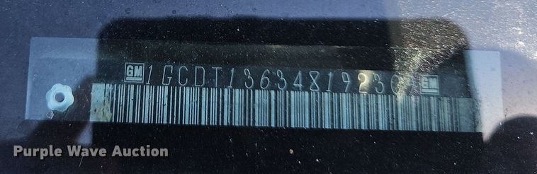 image for item EL5492 2004 Chevrolet Colorado Z71 Crew Cab pickup truck