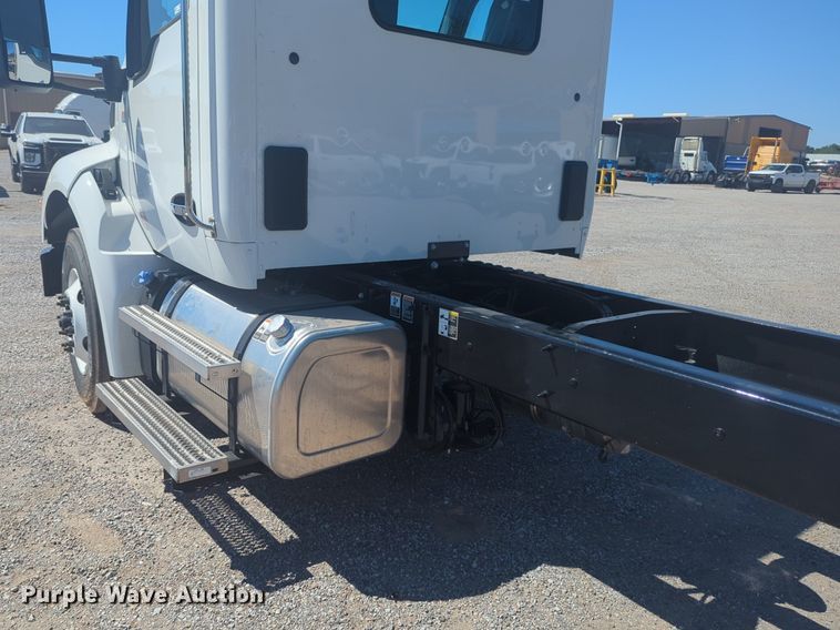 image for item EQ2023 2024 Kenworth T280 truck cab and chassis