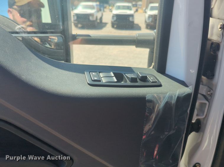 image for item EQ2023 2024 Kenworth T280 truck cab and chassis