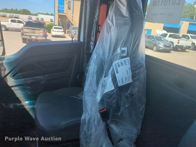 image for item EQ2023 2024 Kenworth T280 truck cab and chassis