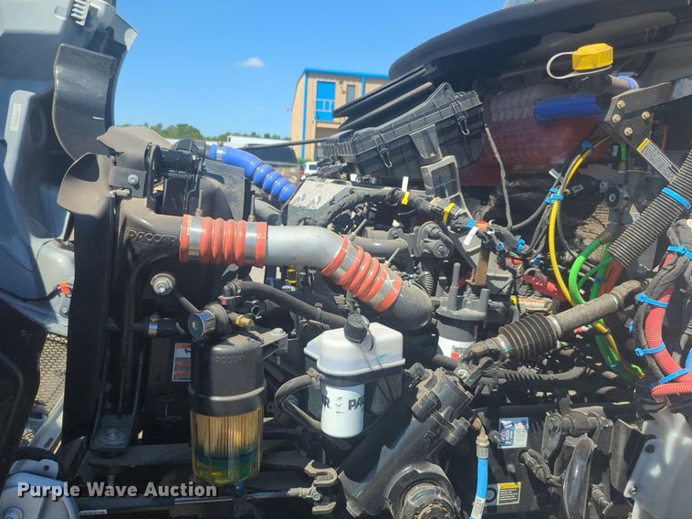 image for item EQ2023 2024 Kenworth T280 truck cab and chassis