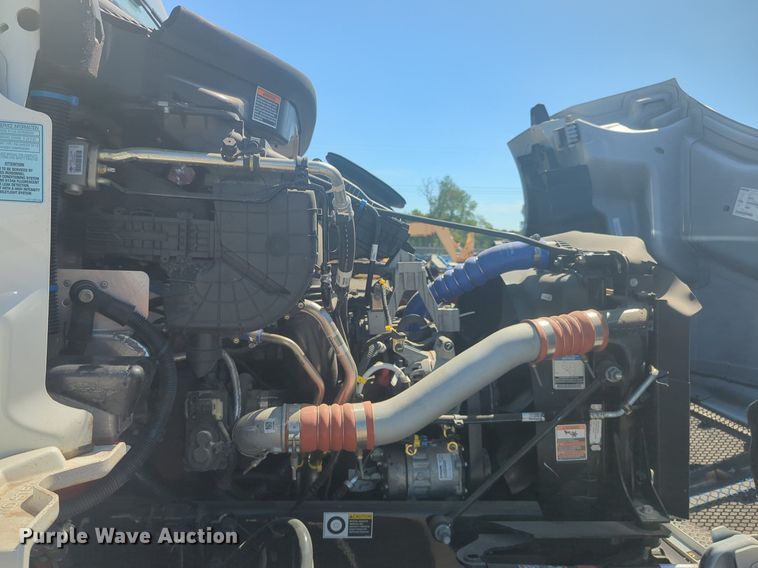 image for item EQ2023 2024 Kenworth T280 truck cab and chassis