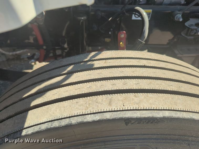 image for item EQ2023 2024 Kenworth T280 truck cab and chassis