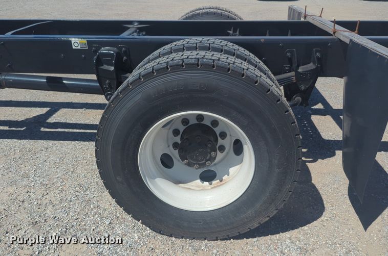 image for item EQ2023 2024 Kenworth T280 truck cab and chassis