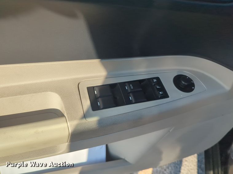 image for item EQ2033 2007 Chrysler 300 Touring  limousine