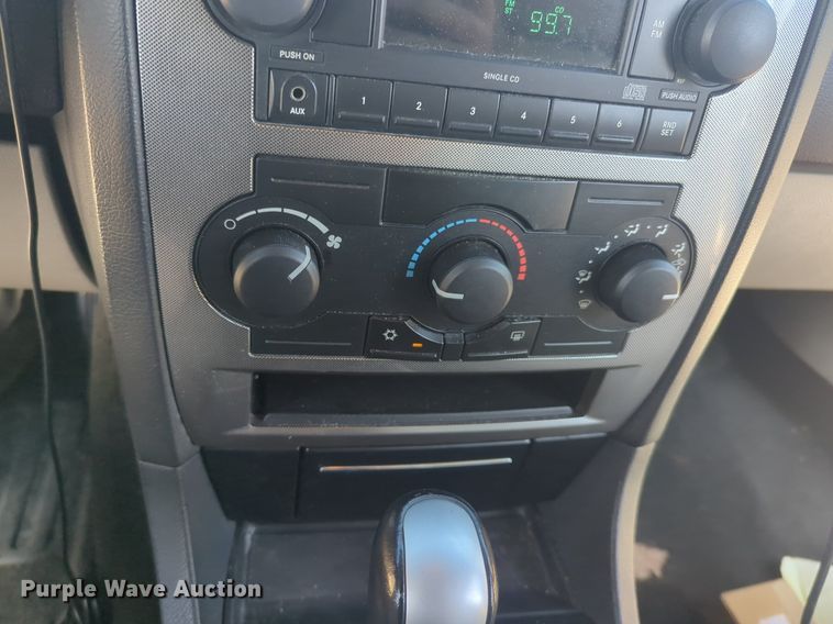 image for item EQ2033 2007 Chrysler 300 Touring  limousine