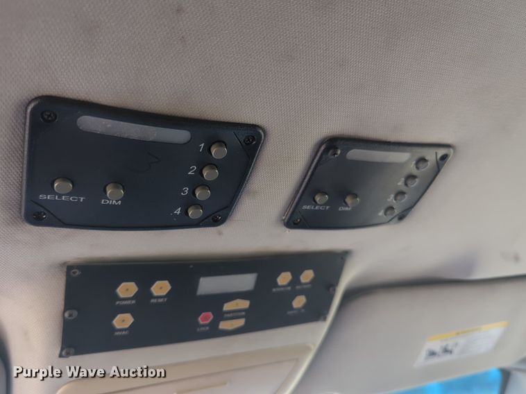 image for item EQ2033 2007 Chrysler 300 Touring  limousine