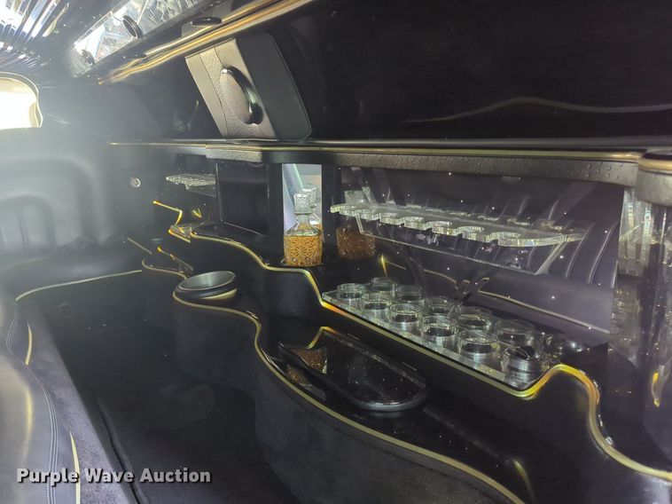 image for item EQ2033 2007 Chrysler 300 Touring  limousine