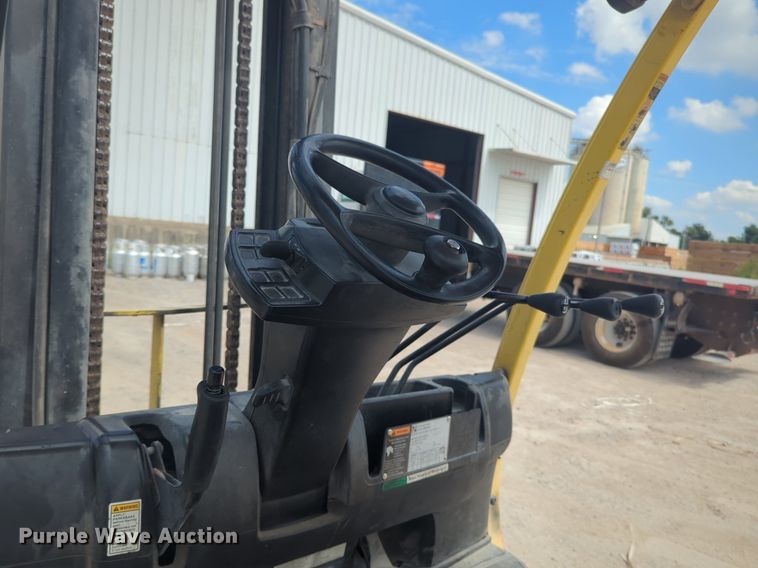 image for item EQ2085 Hyster H80FT forklift