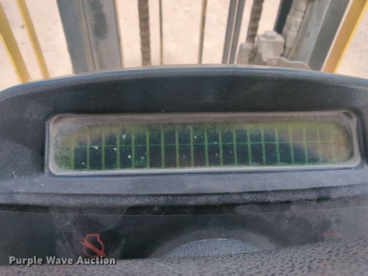 image for item EQ2085 Hyster H80FT forklift