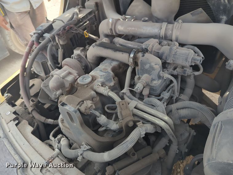 image for item EQ2085 Hyster H80FT forklift